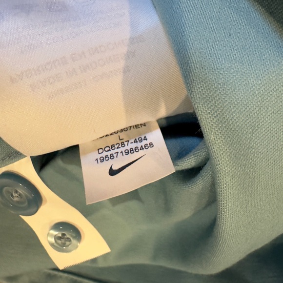 Nike SB Woven Skate Long-Sleeve Button Up DQ6287-494 - Picture 7 of 10